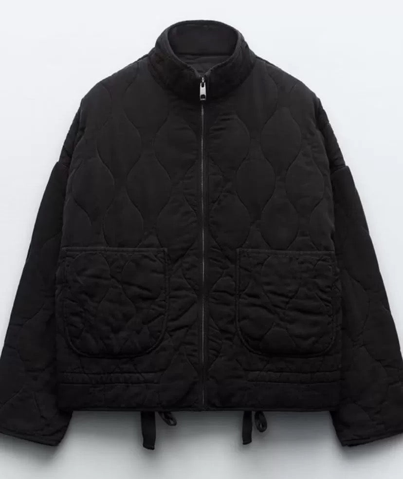 Vintage Quilted Padded Jacket – Women’s High Collar Winter Coat with Large Pockets for Warm Everyday Outerwear