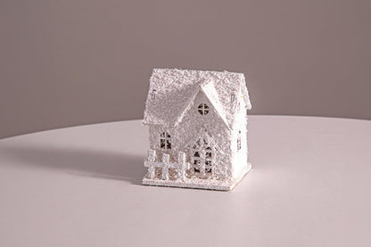 Light Up Christmas Snow House – Glowing Elk Village Ornament for Holiday Displays and Seasonal Decoration