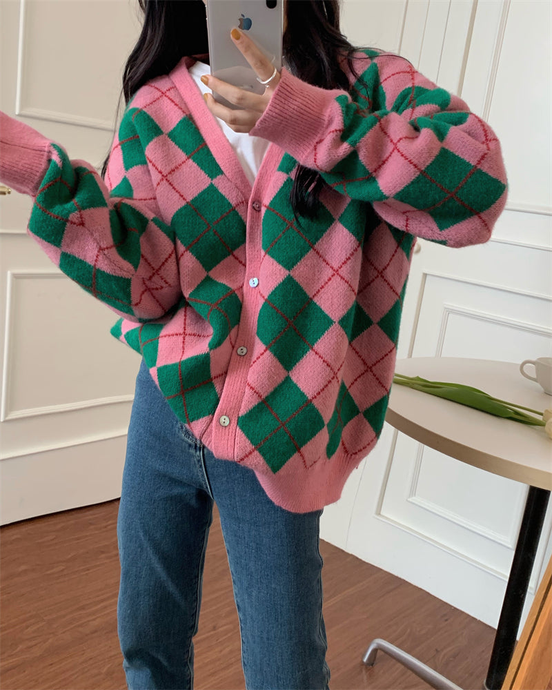 Korean Diamond Plaid Cardigan – Women's Loose Knit Sweater Coat for Warm Autumn Winter Layering and Casual Fashion