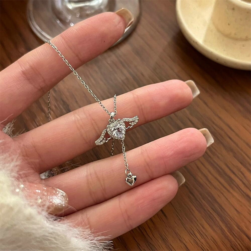 Wine Red Cherry Gold Pendant Necklace – Elegant Fashion Jewelry for Women with Personality Styling, Wedding Charm and Beautiful Birthday Gift Appeal