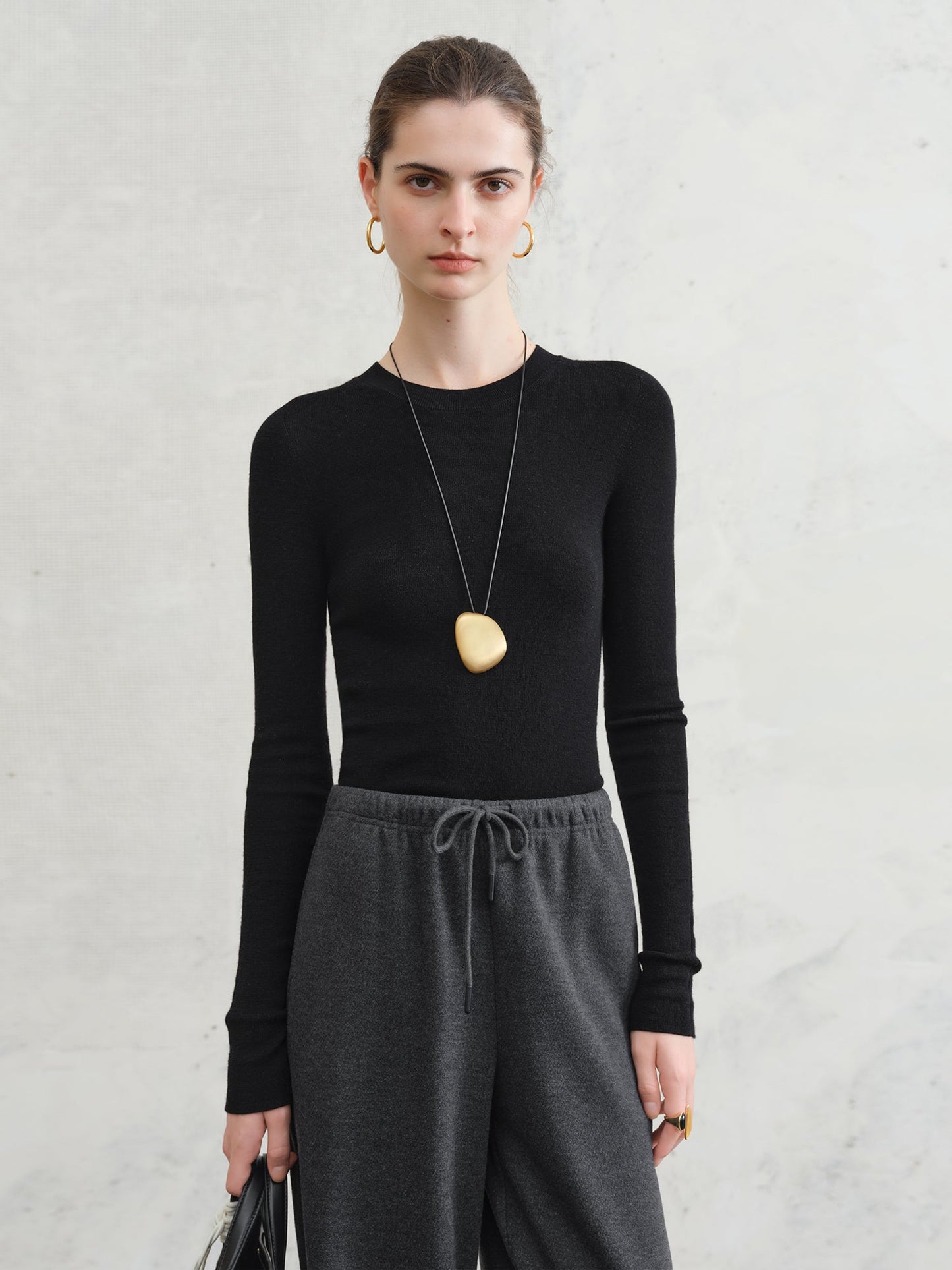 German Biella Wool Thermal Top – Seamless Mock Neck Base Layer Shirt for Women with Lightweight Warmth and Comfort