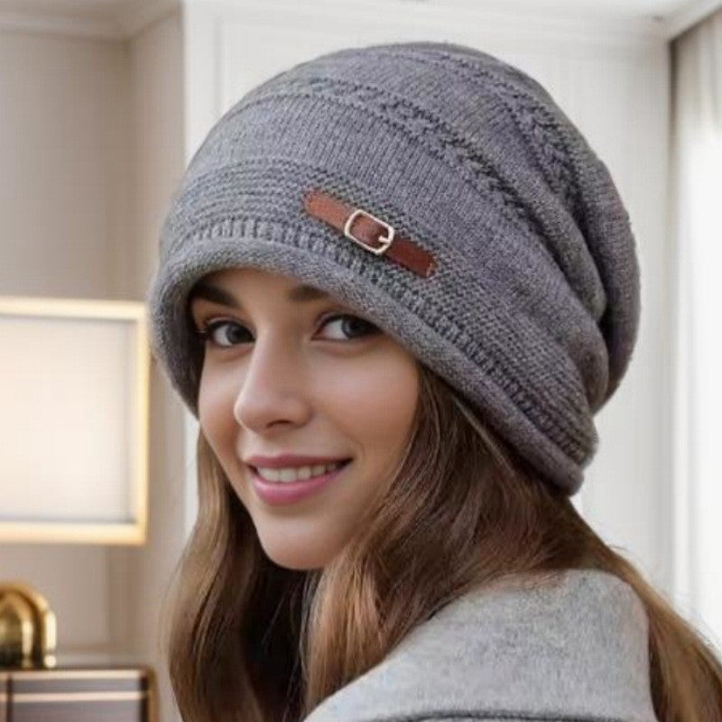 Women's Fleece Lined Knit Beanie – Warm Oversized Winter Hat for Outdoor Travel, Daily Wear and Cold Weather Protection