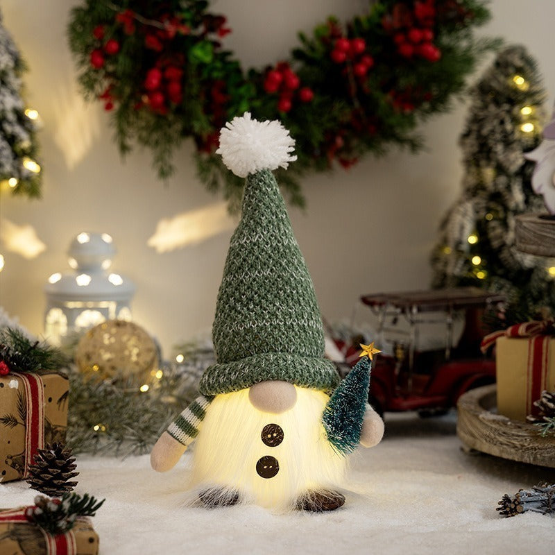 Light Up Christmas Gnome – Plush Knitted Elf Holiday Decoration with Warm LED Glow for Tables, Shelves, Mantels and Festive Displays