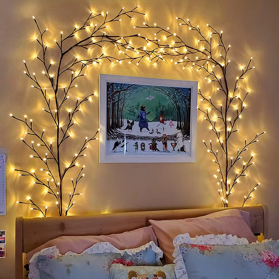 LED Maple Vine Fairy Lights – Battery Powered Decorative Branch String Lights for Christmas, Thanksgiving and Cozy Home Ambience