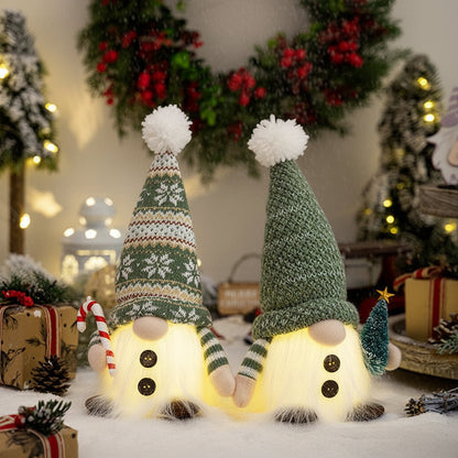 LED Christmas Gnome Plush – Light Up Knitted Elf Decoration for Cozy Holiday Home Displays and Gifts