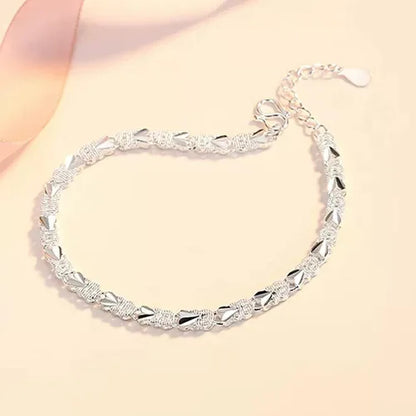 Sterling Silver Heart Zircon Bracelet – 925 Sparkling Adjustable Chain Jewelry with Elegant Korean Design for Women, Romantic Gifts and Parties