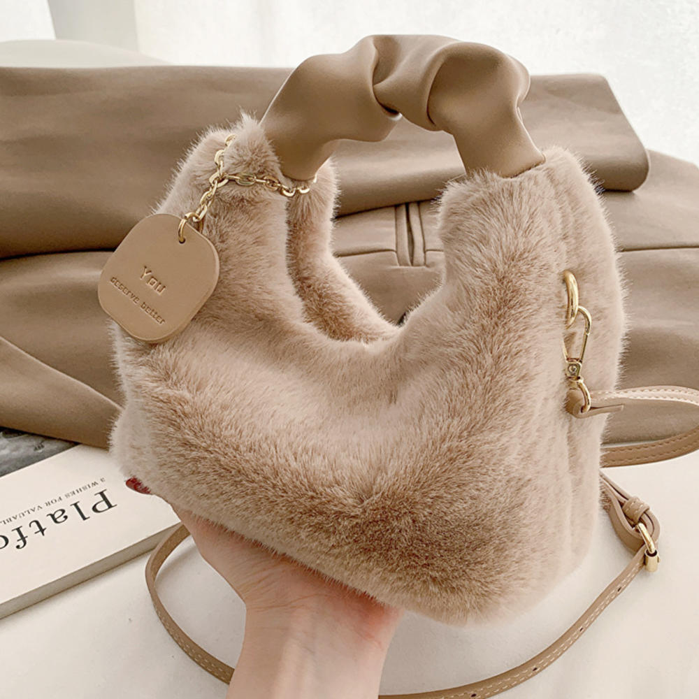 Pumpkin Plush Crossbody Bag – Cute Autumn Winter Shoulder Purse for Everyday Fashion, Travel and Seasonal Style