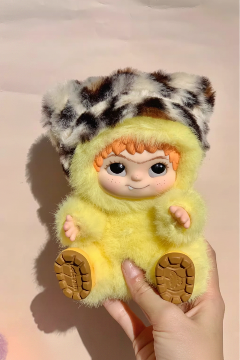 Wakuku Plush Doll Keychain - Kawaii Vinyl Toy Backpack Pendant Accessory for Collectors, Gifts and Cute Everyday Decoration