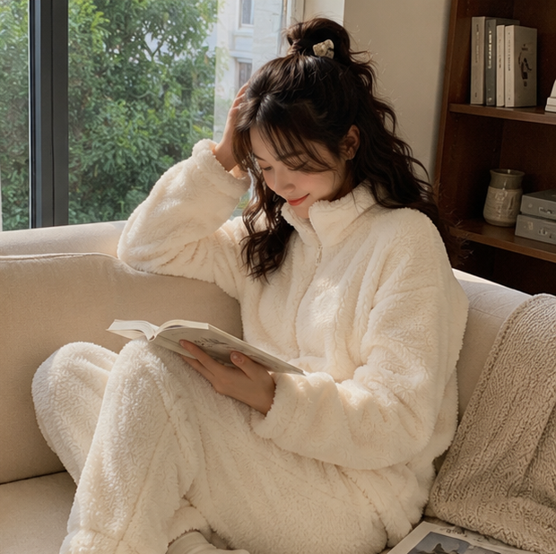 Women’s Turtleneck Pajama Set – Thick Warm Korean Sleepwear for Cozy Winter Lounging and Relaxation