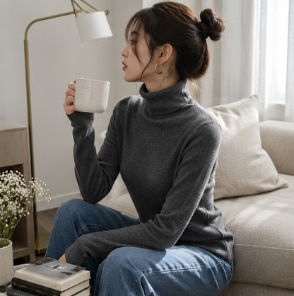 Women's Velvet Turtleneck Sweater – Thick Thermal Knit Pullover for Cozy Winter Layering and Everyday Comfort